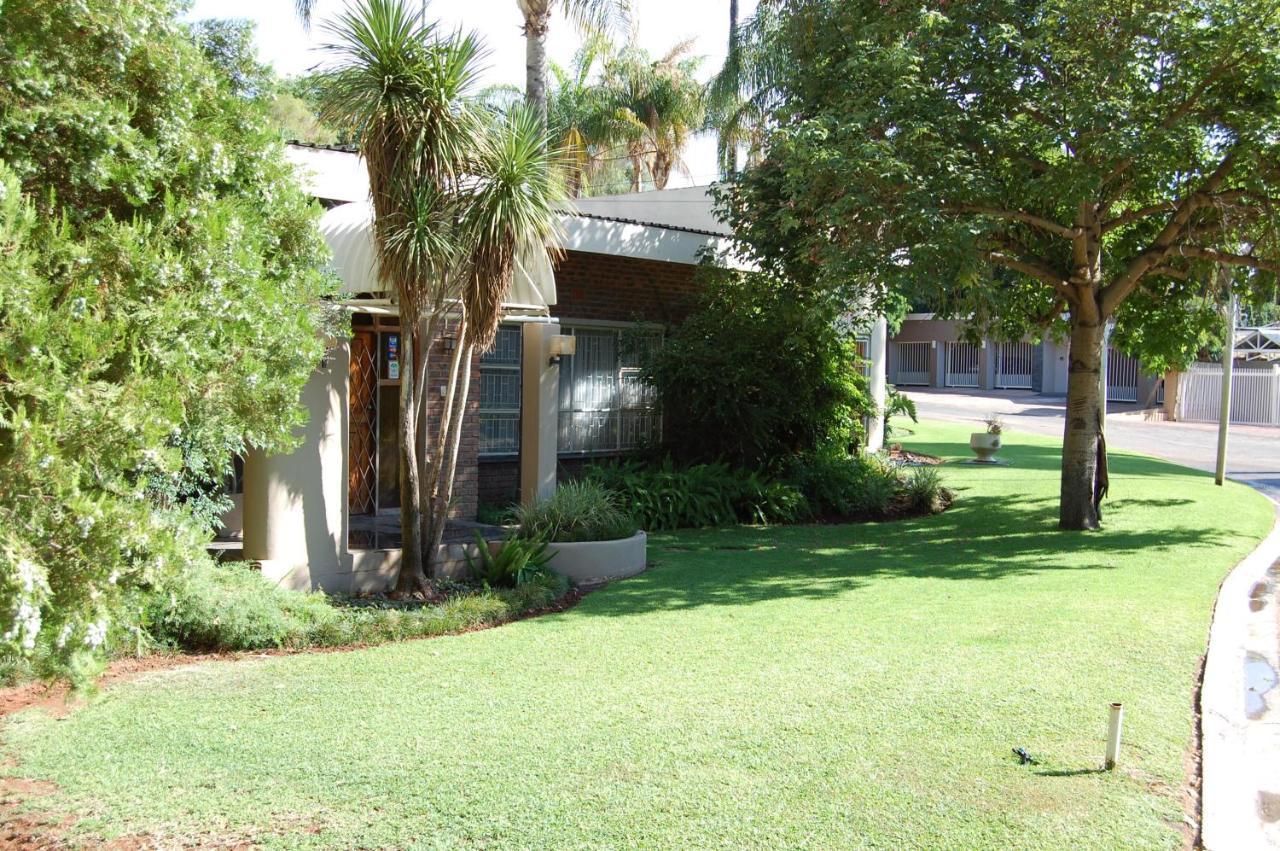 Evergreen Guesthouse Upington Ngoại thất bức ảnh