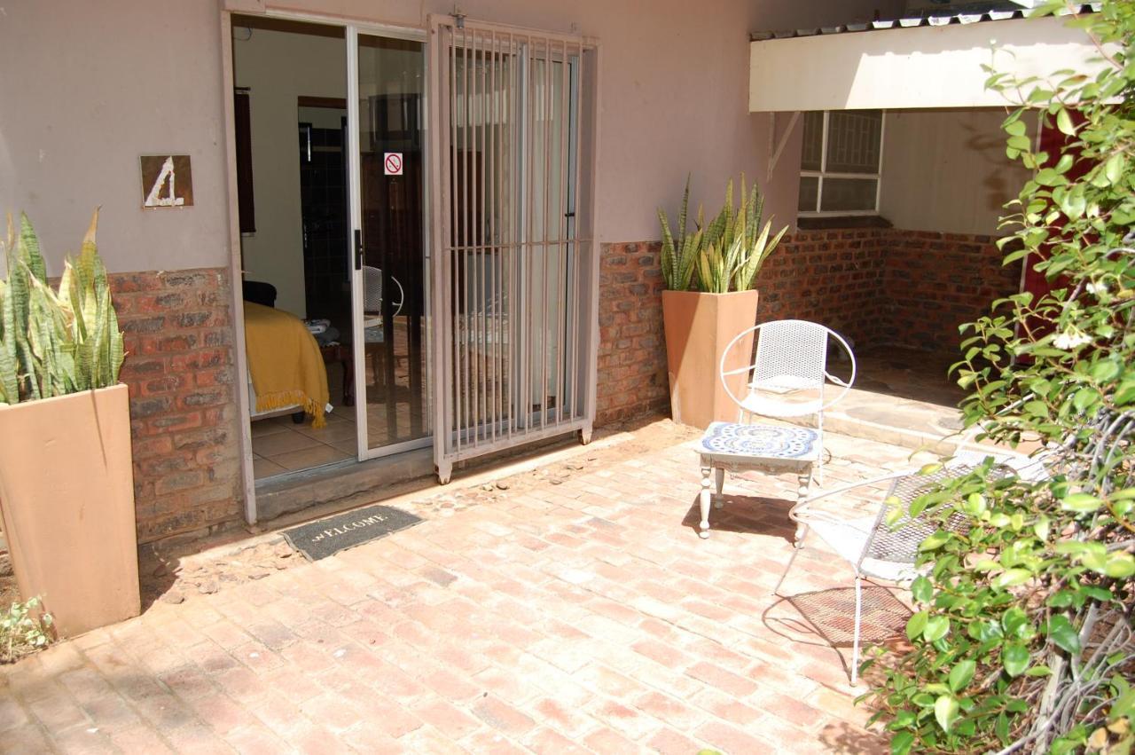 Evergreen Guesthouse Upington Ngoại thất bức ảnh
