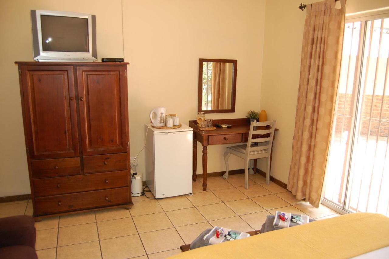 Evergreen Guesthouse Upington Ngoại thất bức ảnh